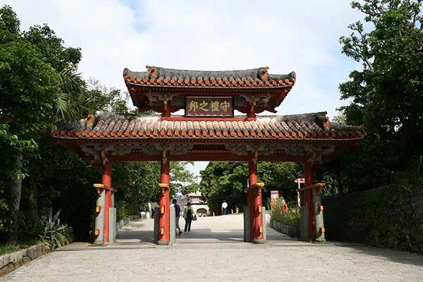 shuri shurijo castle
